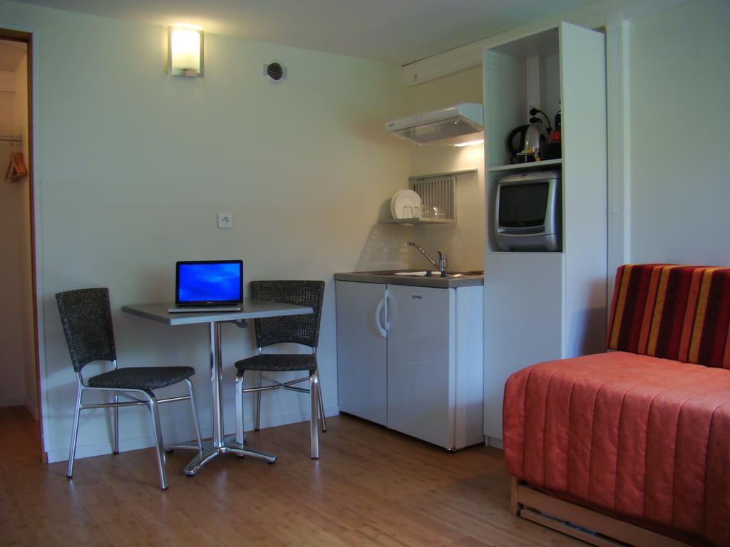 Hotel Pierre Blanche Châtillon-en-Michaille Kültér fotó